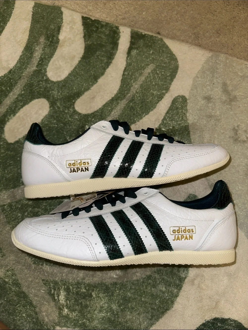 NWT adidas Originals Japan sneakers in white with dark green snake print